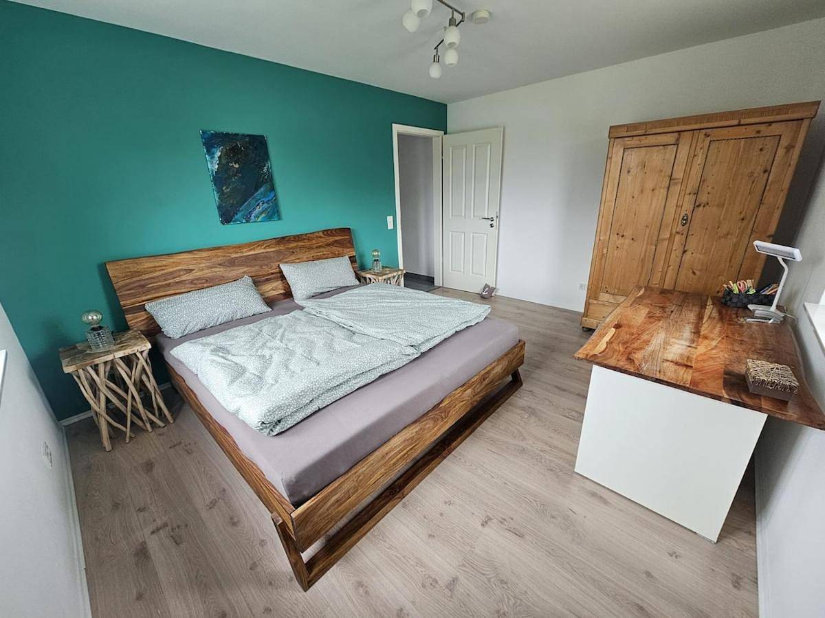 Ganze Wohnung, Tolle Ferienwohnung nähe Marburg direkt am Radweg in Lahntal (Hessen), Landkreis Marburg-Biedenkopf