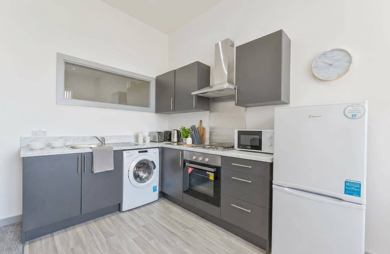 Apartamento entero, Central Dudley 1Br Flat w/ Fast Wi-Fi in Dudley, Birmingham y alrededores