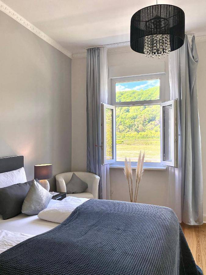 Ferienwohnung für 7 Personen, mit Terrasse und Ausblick in Kamp-Bornhofen - 4