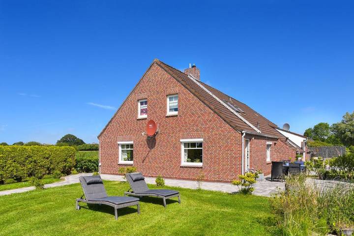 Ferienhaus für 4 Personen, mit Ausblick und Garten in Stedesdorf