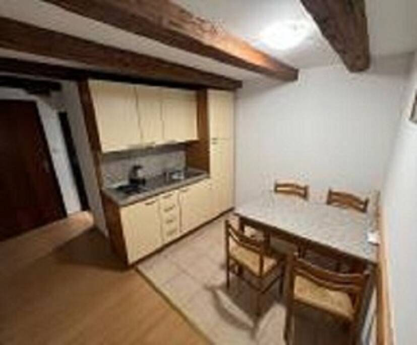 Cały apartament, Apartament wakacyjny dla 3 osób z balkon/ taras in Pag, Pag (Wyspa)