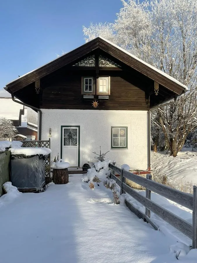 Ferienhaus für 4 Personen, mit Ausblick und Garten - 1