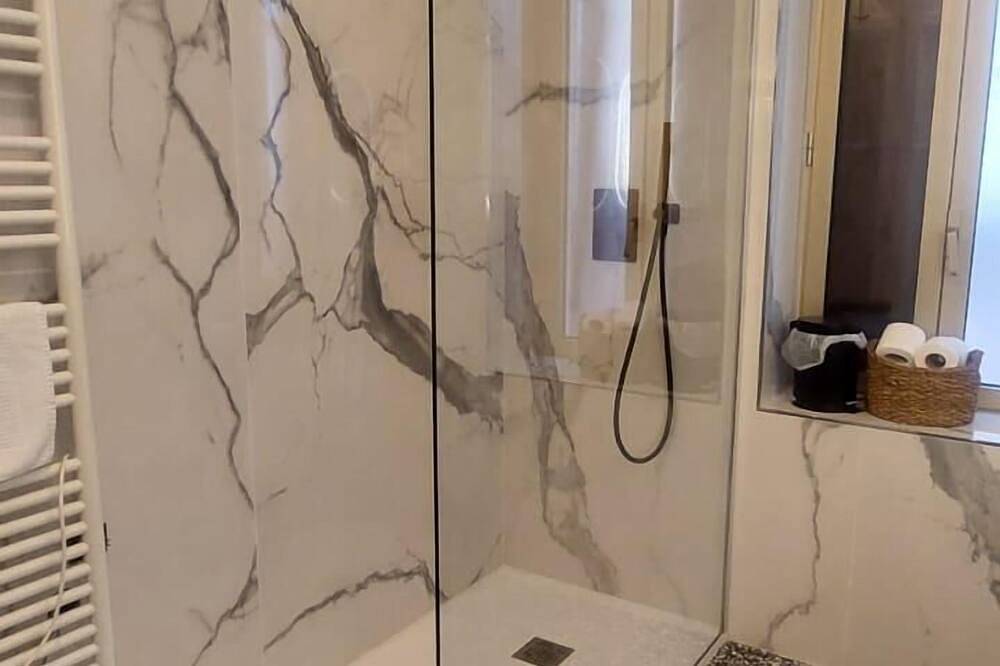 Peaceful house in the center of Beausoleil in Beausoleil, Nice region