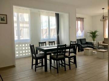 Gîte pour 6 personnes, avec vue et terrasse à Elbeuf