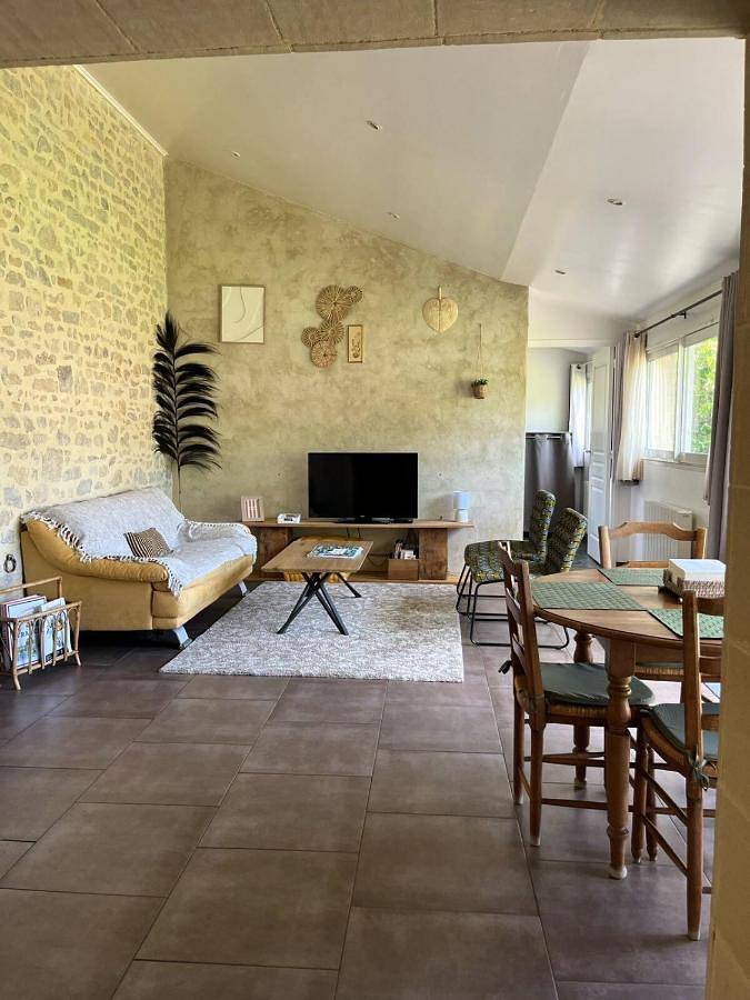 Location de vacances pour 4 personnes, avec jardin et vue, animaux acceptés à Monceaux-en-Bessin - 4