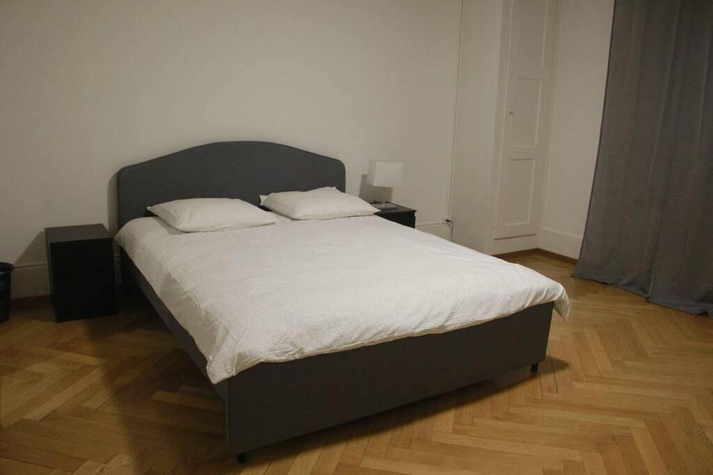 Ολόκληρο το διαμέρισμα, Two-Bedroom Apartment in Βέρνη, Canton of Bern