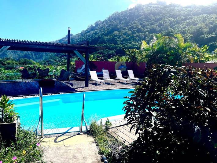 Location de vacances pour 4 personnes, avec piscine ainsi que jardin et vue à Manapy les Bains - 2