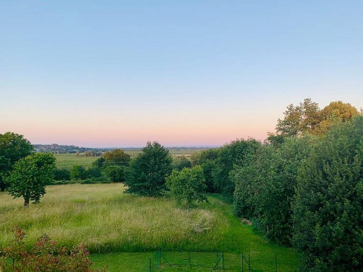 Location de vacances pour 6 personnes, avec jardin ainsi que vue et piscine à Cuisery - 3