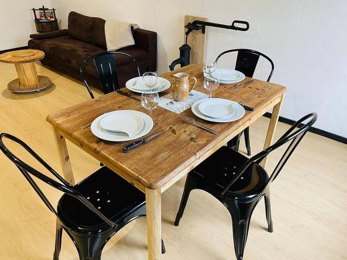 Location de vacances pour 4 personnes, avec Terrasse et Jardin à Brailly-Cornehotte
