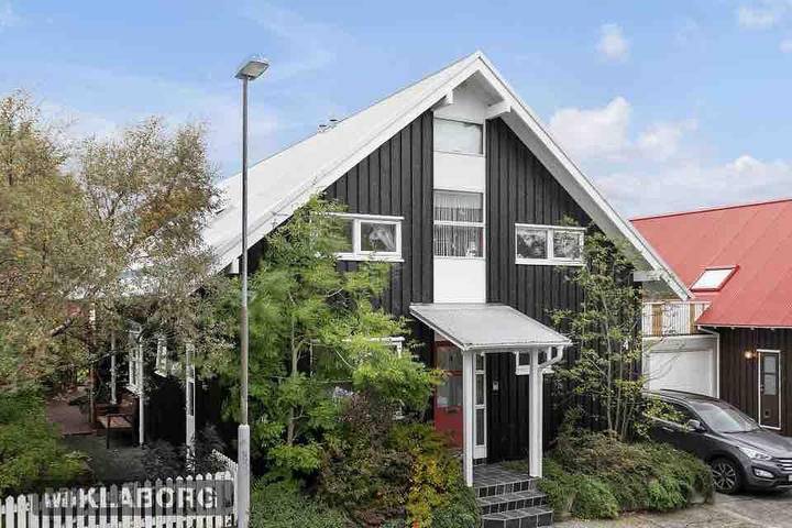 Holiday home for 8 people, with Balcony and Terrace as well as Garden in Iceland