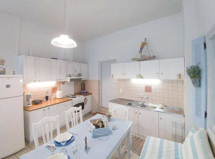 Location de vacances pour 7 personnes, avec vue et jardin, adapté aux familles dans Matala - 4