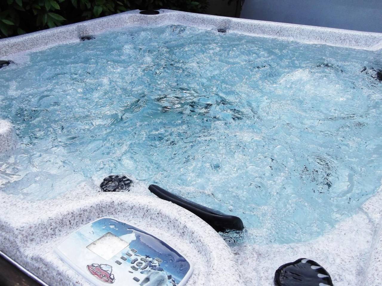 Villa Paradiso, 200 m² Ferienhaus in Polpenazze del Garda, Gardasee-Berge