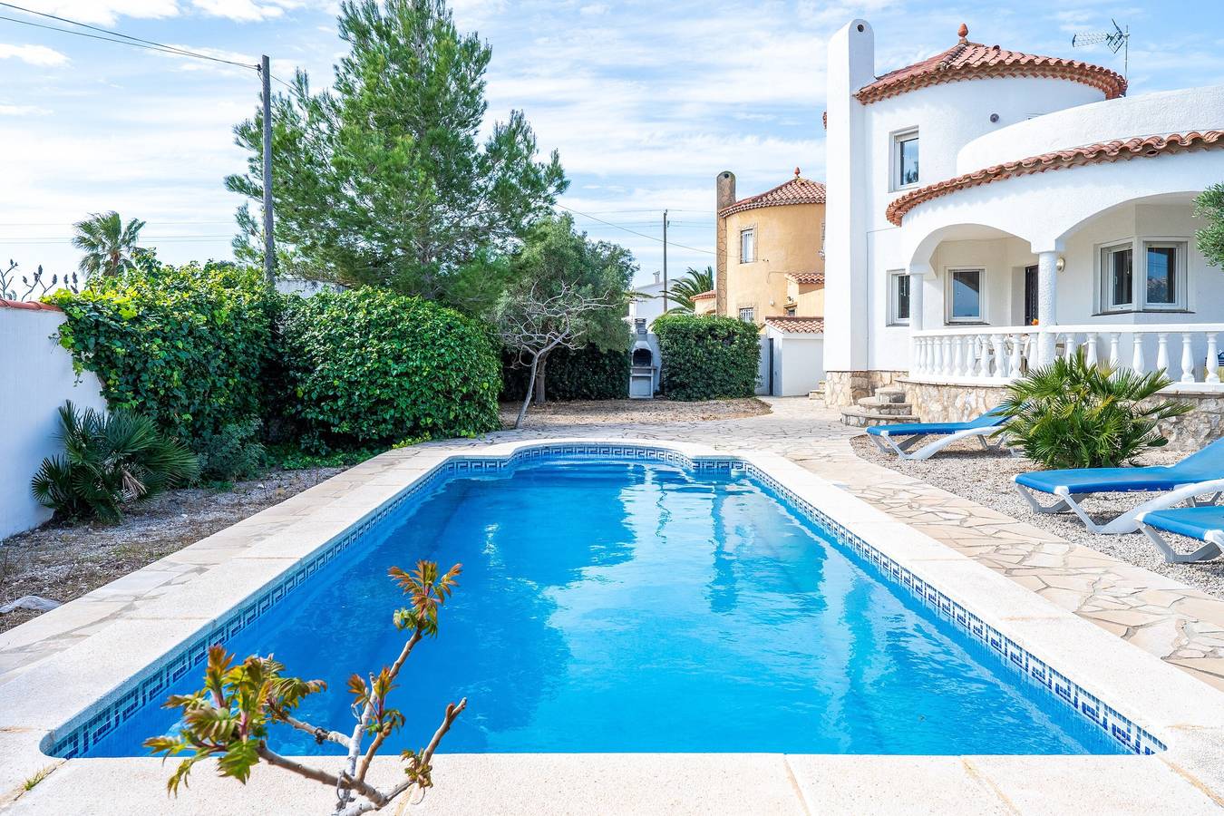Villa 'Flor' con vistas al mar, piscina privada y Wi-Fi in Les Tres Cales, La Ametlla de Mar
