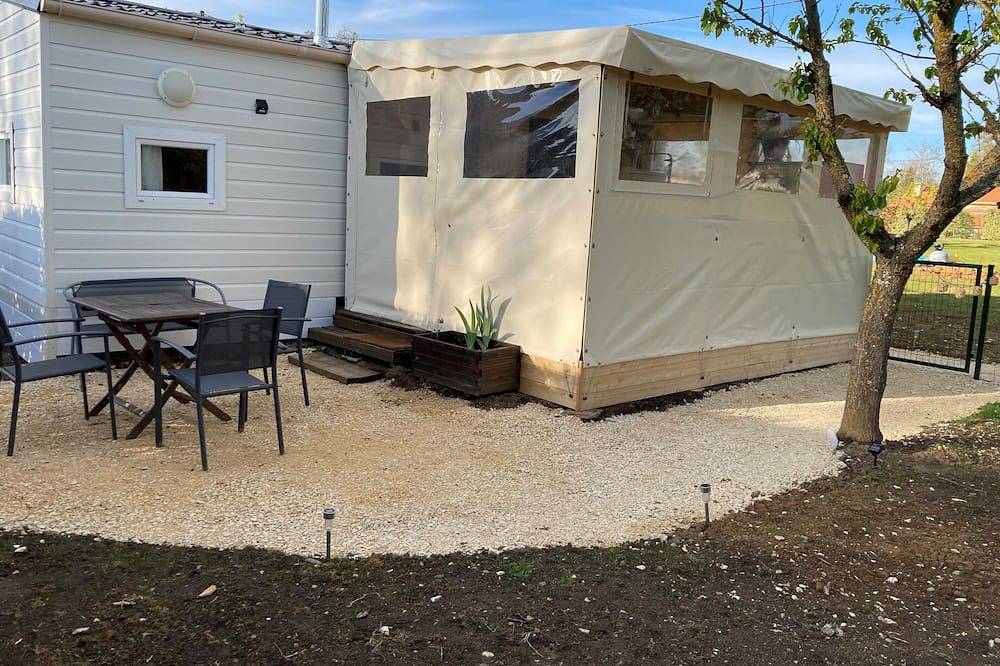 Camping pour 6 Personnes dans Saint-Sylvestre-sur-Lot, Région de Villeneuve-sur-Lot