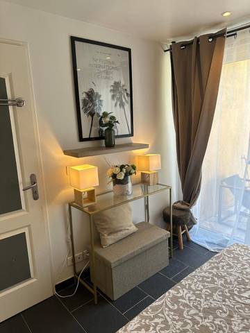 Cottage pour 2 personnes, avec terrasse à Pégomas