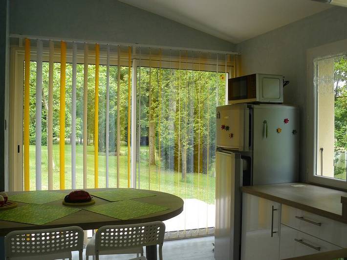 Gîte confortable avec piscine et jardin : 700m de Pleure in Pleure, Jura