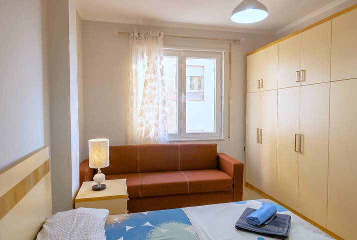 Ganze Wohnung, Happy Stay Apartment 088 in Rashbull, Albanien