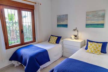 Bungalow para 6 Personas en Playa Flamenca, Orihuela, Foto 3