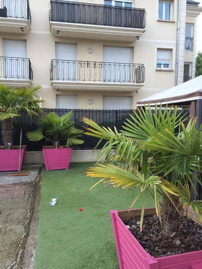 Gîte pour 2 personnes, avec vue et jardin à Thiais - 4