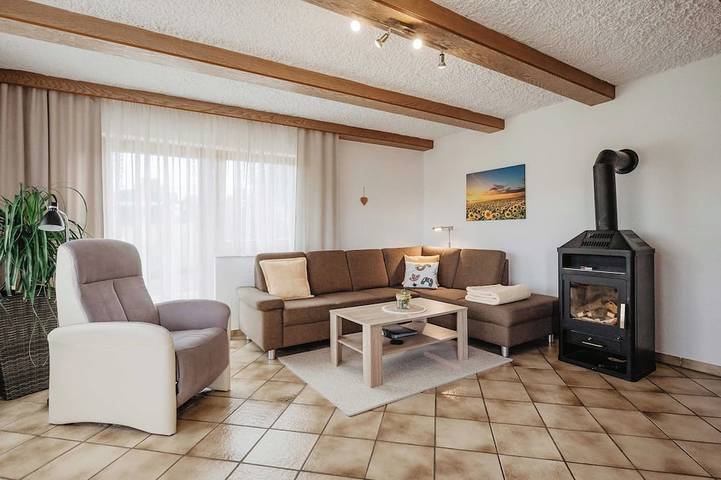 Ferienwohnung für 5 Personen, mit Garten und Balkon in Thurmansbang
