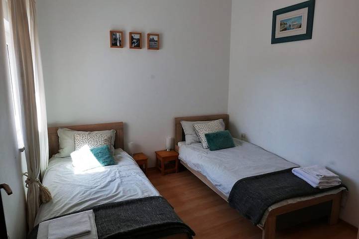Ferienwohnung für 4 Personen, mit Terrasse und Balkon/Terrasse in Pjescana Uvala - 3