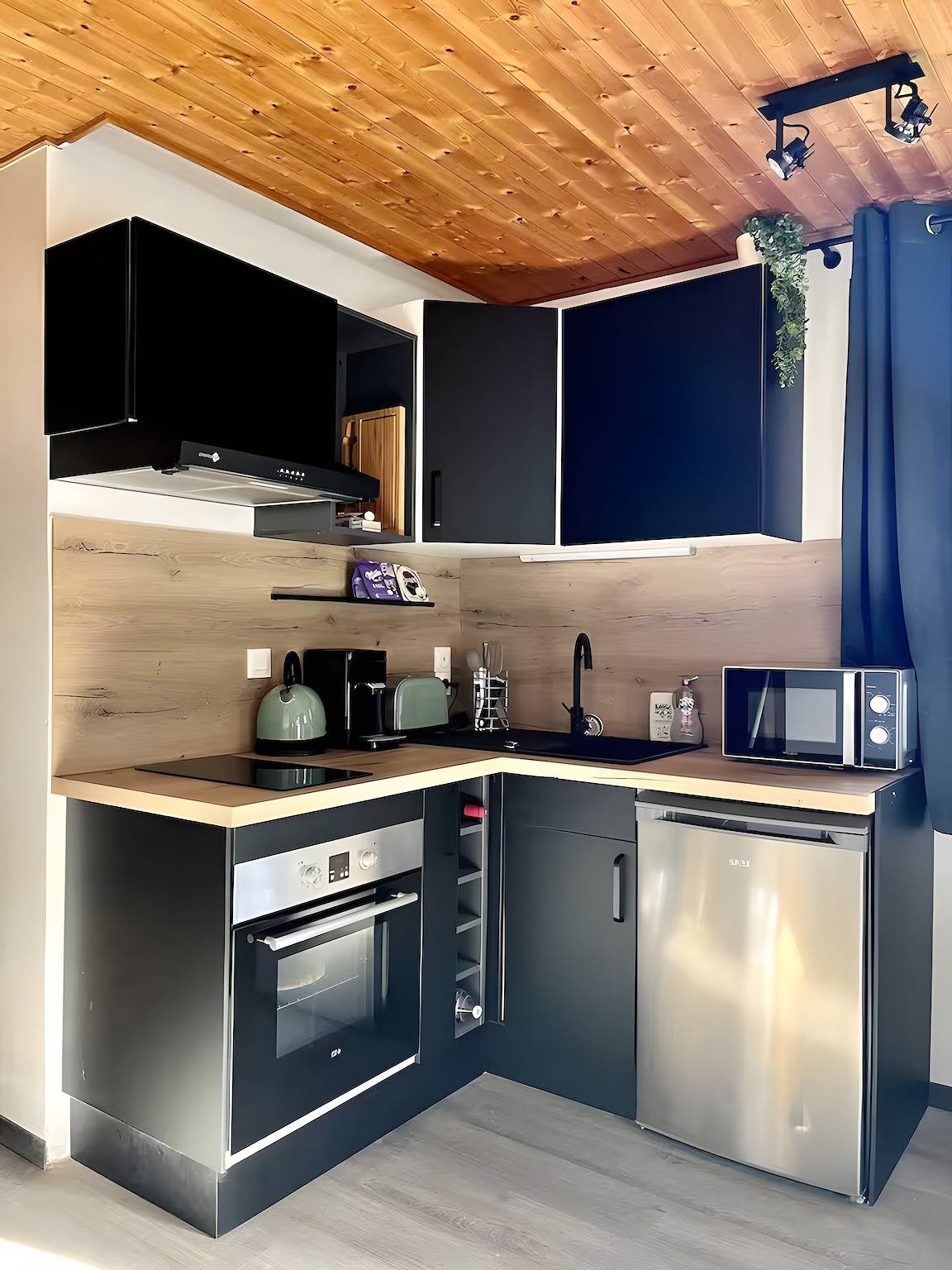 Estudio entero, Estudio 'a 400m del Telesilla, Sauna' con Vistas a la Montaña, Balcón y Wi-Fi in La Chapelle-d'Abondance, Les Portes du Soleil