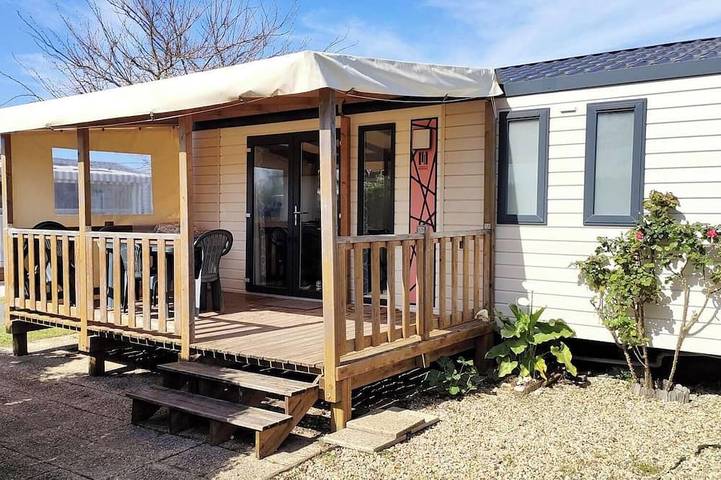 Camping pour 4 personnes à Saint-Denis-d'Oléron