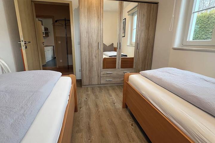 Ganze Wohnung, Ferienwohnung Alpenland Ammersee Landsberg in Pürgen, Romantische Straße