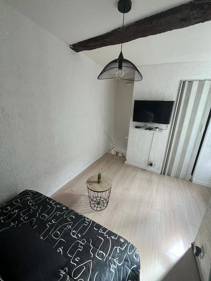 Appartement entier, Studio en Duplex in La Roquebrussanne, Région de Brignoles