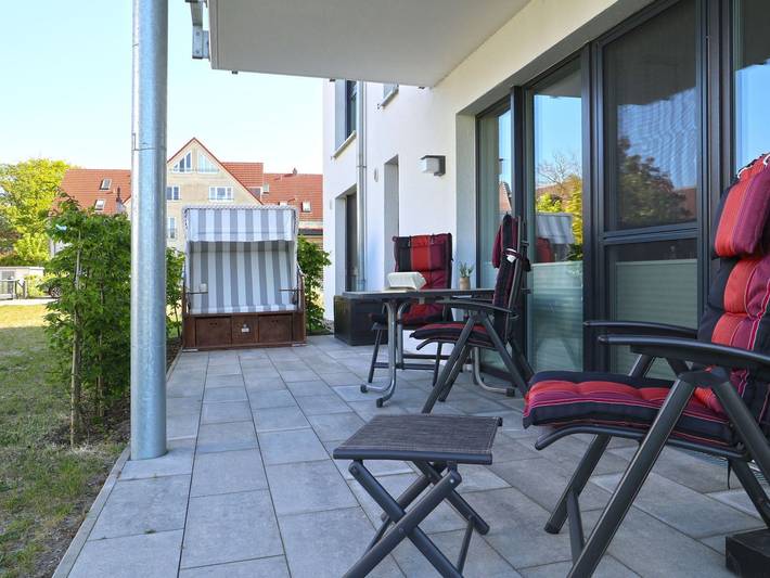 Ferienwohnung für 4 Personen, mit Balkon und Terrasse in Boltenhagen - 2