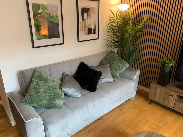 Ganze Ferienwohnung, Ferienwohnung für 6 Personen mit Balkon in Liverpool, Merseyside