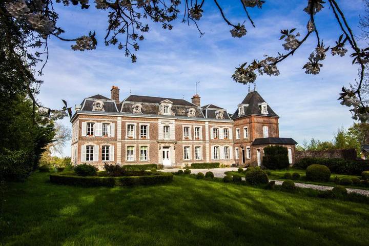Location de vacances pour 2 personnes, avec jardin et jacuzzi à Quesnoy-le-Montant