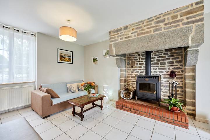 Gîte pour 6 personnes, avec jardin et terrasse, animaux acceptés à Fleury (Normandie) - 3