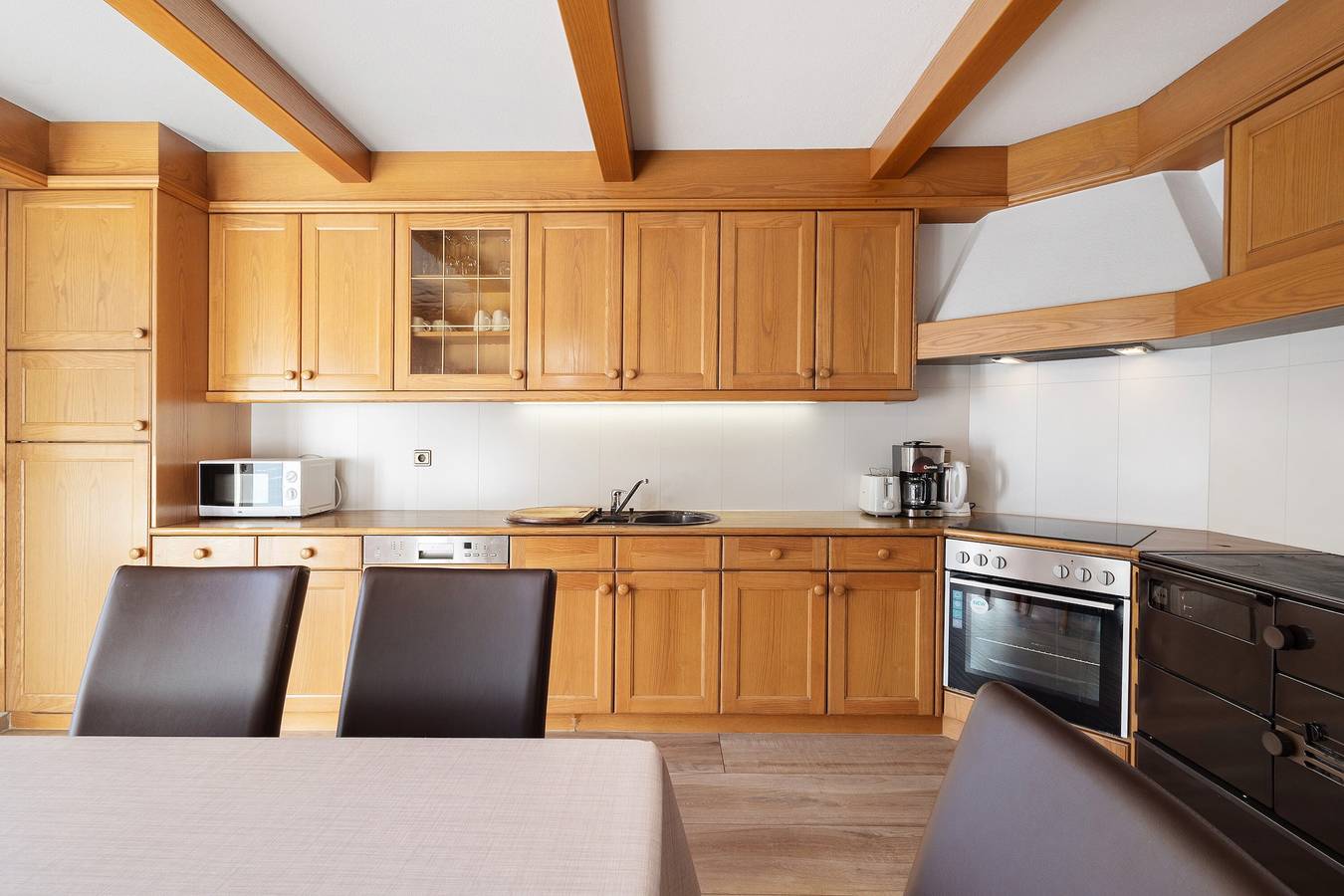 Ganze Wohnung, Ferienwohnung 'Appartement Fischnaller Vals' mit Bergblick, Gemeinschaftsterrasse und Wi-Fi in Valles, Mühlbach