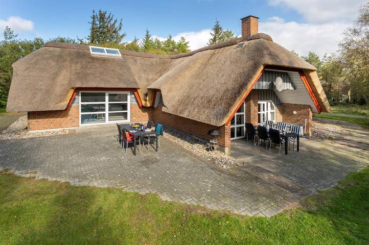 Ferienhaus für 8 Personen, mit Whirlpool und Sauna sowie Terrasse, mit Haustier auf Rømø