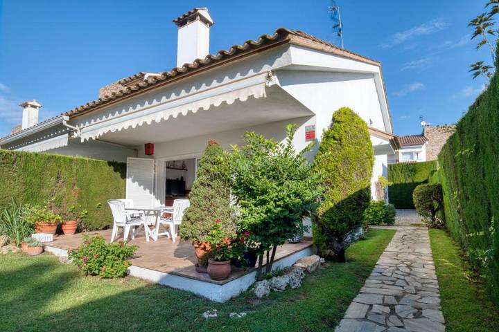 Casa rural para 8 personas, con jardín además de piscina y vistas en Platja d'Aro - 2