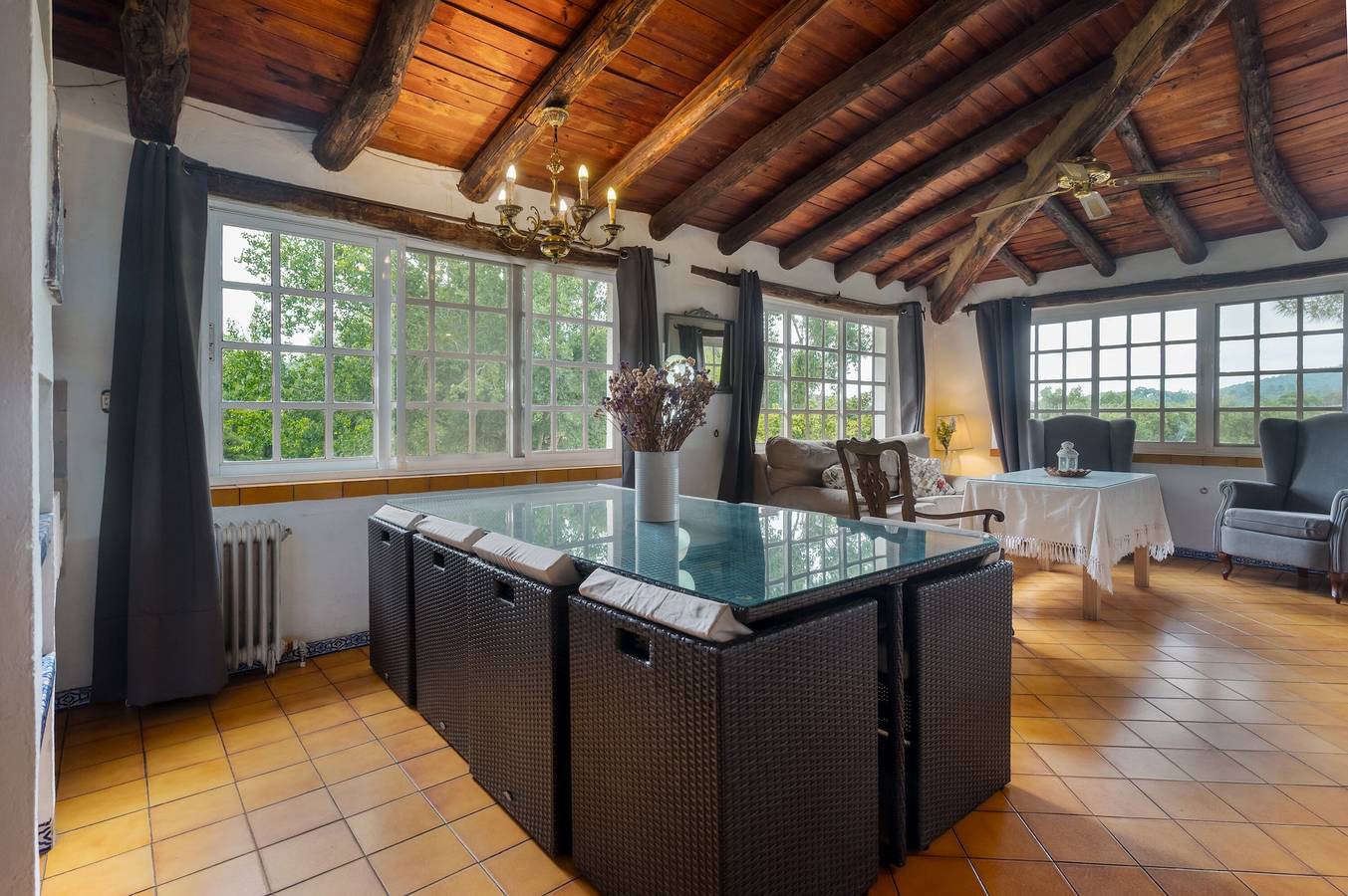 Maison rurale Collado avec vue sur la montagne, Wi-Fi et climatisation in Alajar, Sierra de Aracena y Picos de Aroche