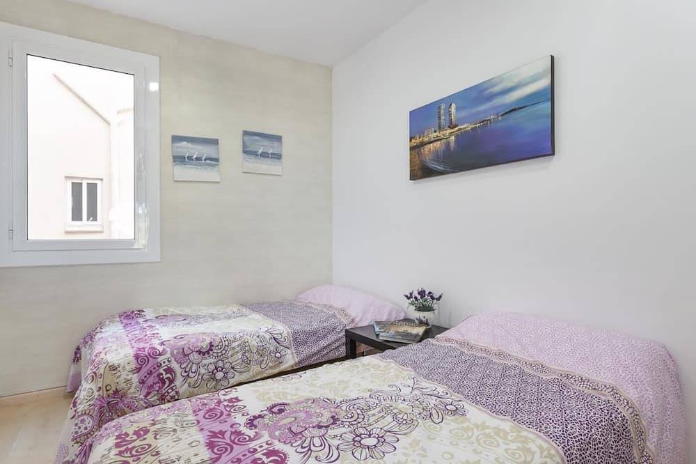 Geheel appartement, Beach Apartment 40 km Barcelona Arenyslux2 in Arenys de Mar, Costa del Maresme
