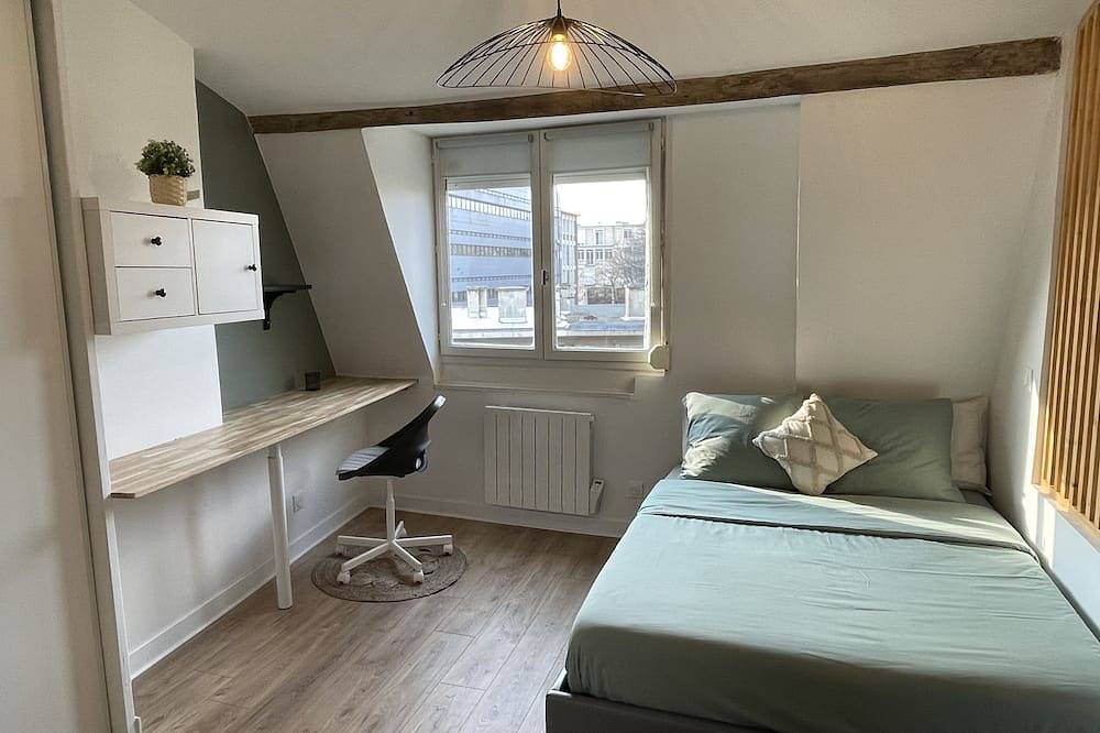 Entire apartment, Studio Anchin - Spacious and modern in Douai, Department Nord