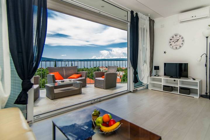 Ferienwohnung für 6 Personen, mit Balkon/Terrasse in Novi Vinodolski - 3