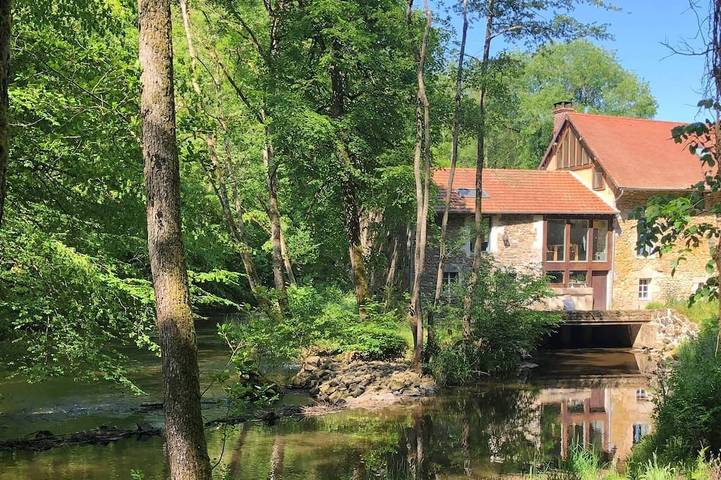Chambre d’hôte pour 10 personnes à Saint-André-en-Morvan