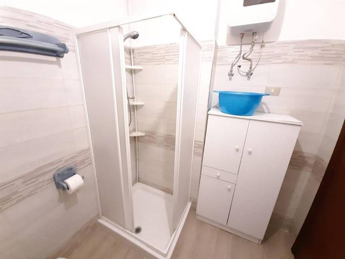 Gîte pour 6 personnes, avec vue et jardin, adapté aux familles à Letojanni - 4