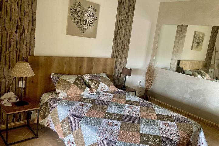 Location de vacances pour 6 personnes, avec sauna et terrasse à Florensac - 4