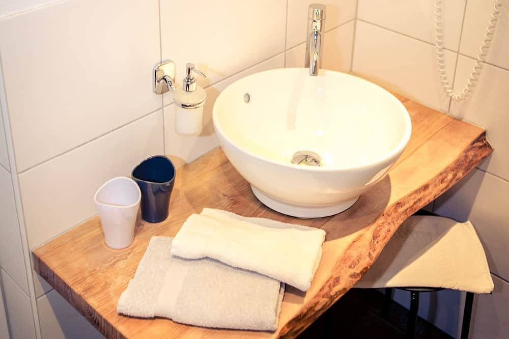 Ganze Wohnung, Doppelzimmer mit Dusche und Wc in Lauterbach (Schwarzwald), Mittlerer Schwarzwald