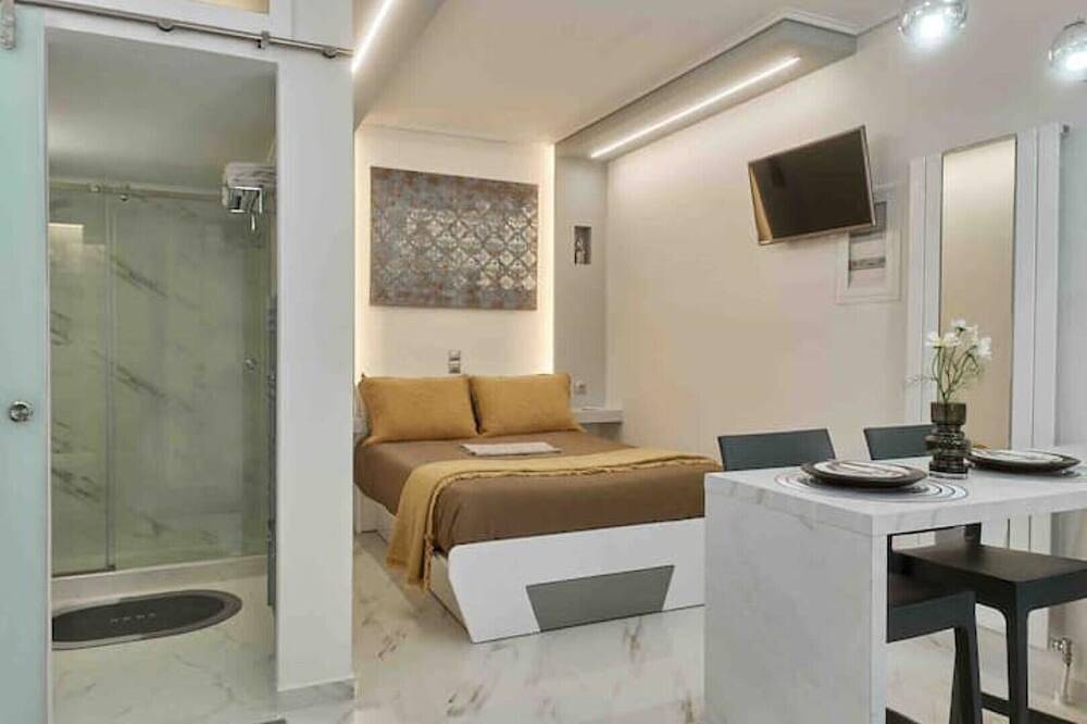 Hel lejlighed, Modern Studio for Two Mytilene Lesvos in Lesbos