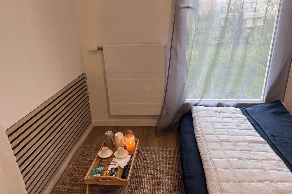 Apartamento entero, Apartment with terrace and private garden near Disney & shopping center  in Bussy-Saint-Georges, Sena y Marne