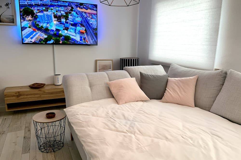 Ganze Wohnung, Modernes Apartment mit Prime, Küche & Wlan in Rudolstadt, Saaleland