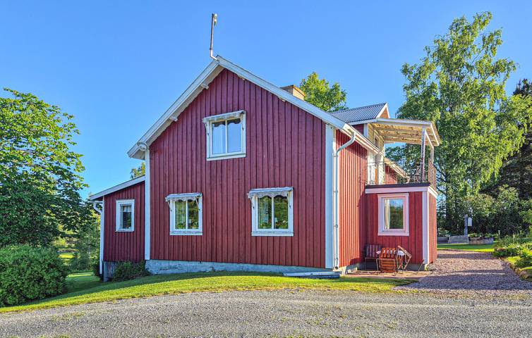 Ferienhaus für 6 Personen mit Garten in Dalslands Kanal