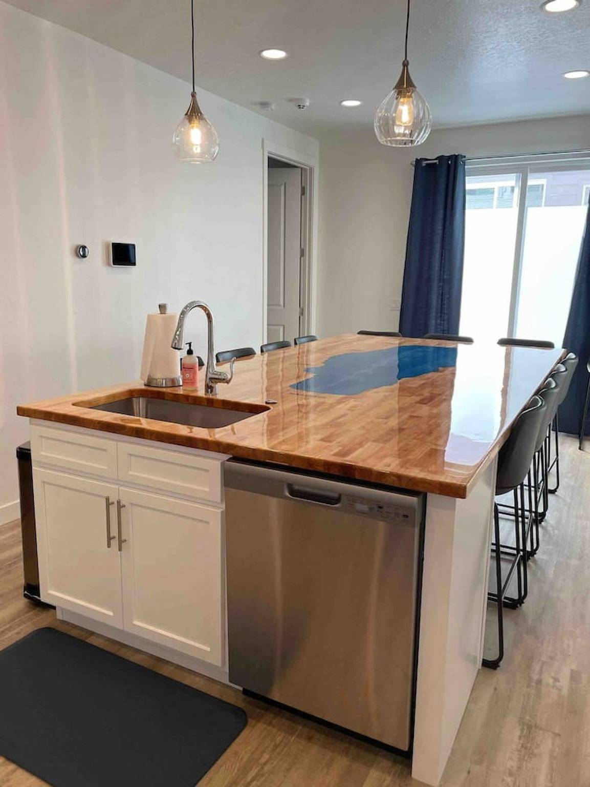 Entire apartment, Bear Lake Table | Downtown Garden City Townhome in Garden City (UT), Rich County