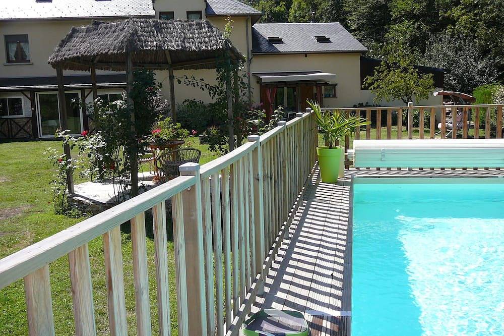 Maison De Vacances pour 4 Personnes dans Saint-Chély-d'Aubrac, L'Aubrac
